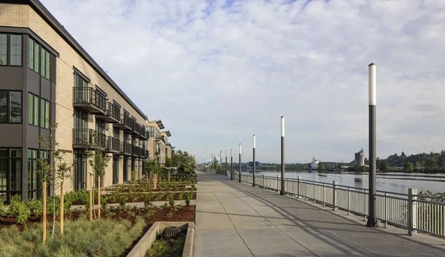 Landing | Spectacular 1BD, Clubhouse, Courtyard