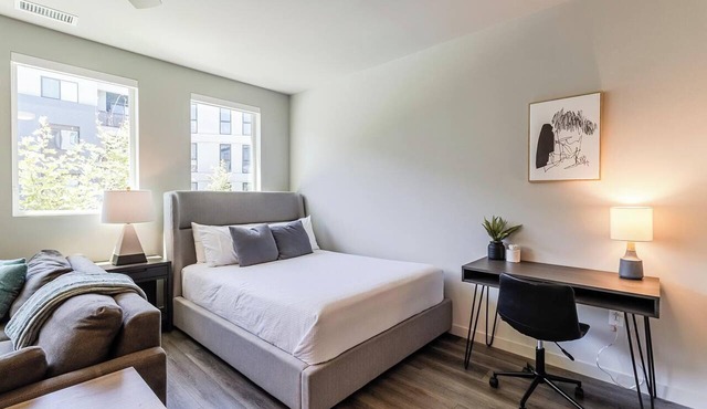 Landing | Stylish 1BD, Gym, Yoga Studio