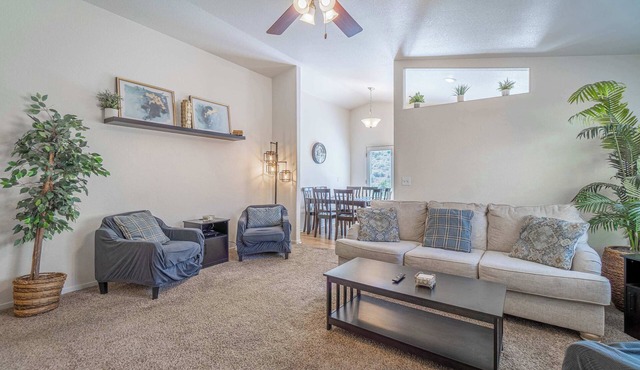 Large Group Escape, 5 Beds, Pets Welcome