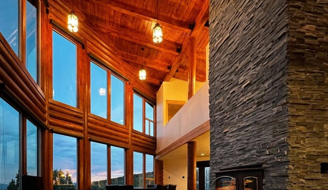 Luxury Cabin on 40 Private Acres - Wraparound Deck