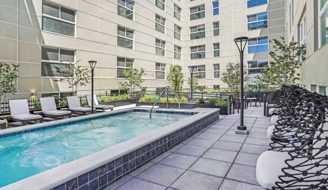 Luxury Central City Escape