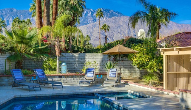 Modern Club Med Oasis, Private Pool & Spa, Incredible Views, 2 King Beds, Too!