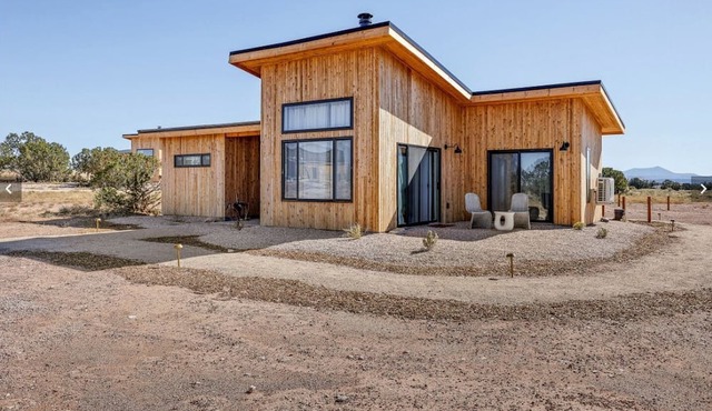 Modern Desert Casita with Stargazing & Red Butte Views near Grand Canyon, Arizona