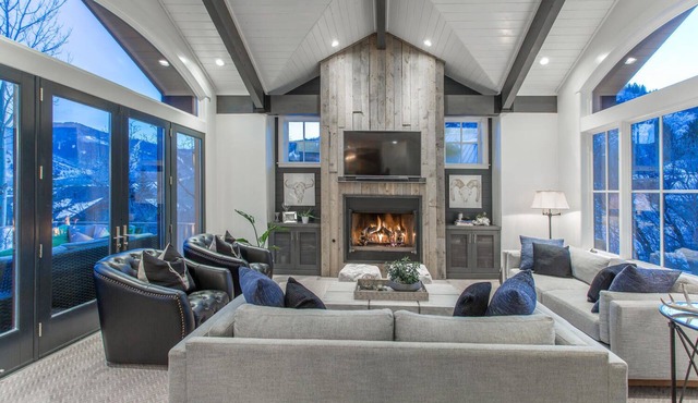 Modern Mountain Masterpiece
