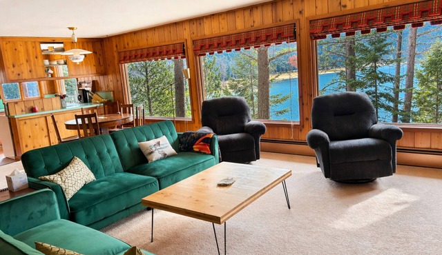 Mountain Lake Retreat w/Deck and Spa