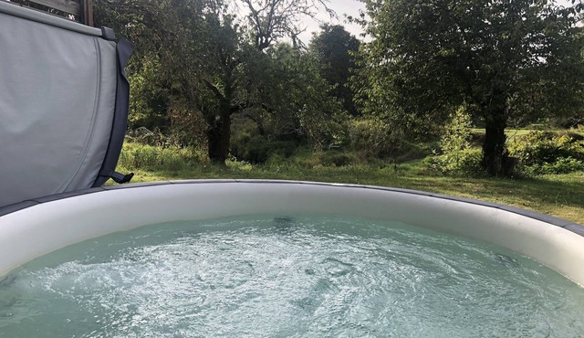 Nehalem River getaway on 58 acre ranch