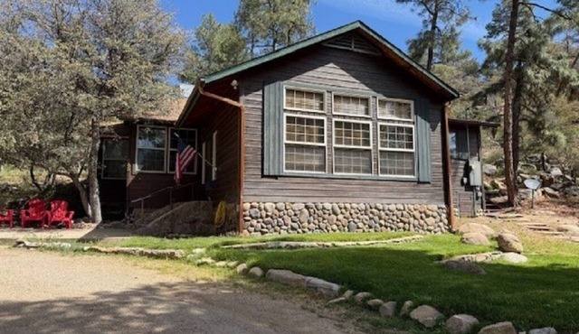 Nestled in the Pines - Peaceful, Whimsical Retreat