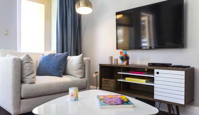 NEW: Freshly remodelled condo at Lake Las Vegas.