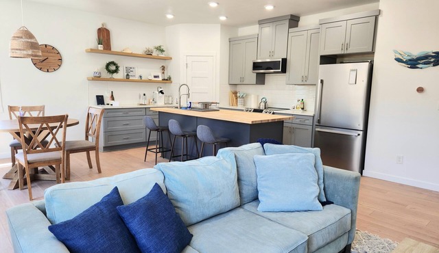 New Modern Ocean Highlands House