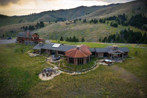 New Moon Lodge
