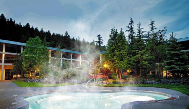 One bedroom Courtyard Suite