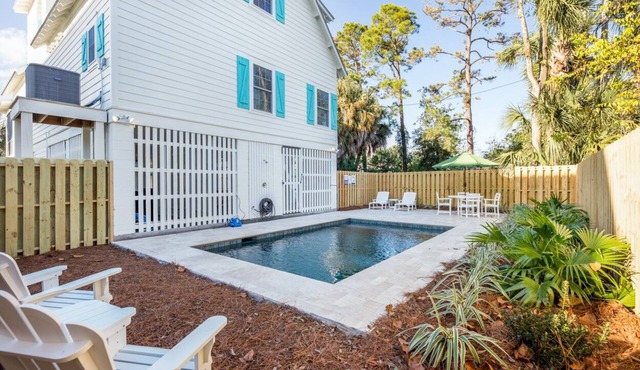 🔑 operated SAFETY pool cover! Close to downtown and beach☀️ 🌊