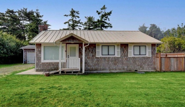 Oregon Coast, Port Orford, Cabin - Walk to Beaches