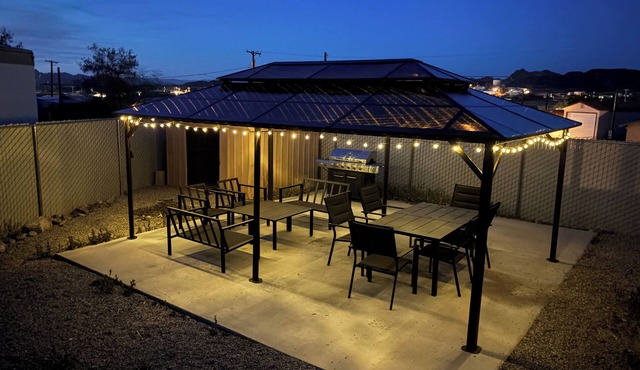Parker Sun Daze Getaway. Sleeps 7, Boat Parking + BBQ
