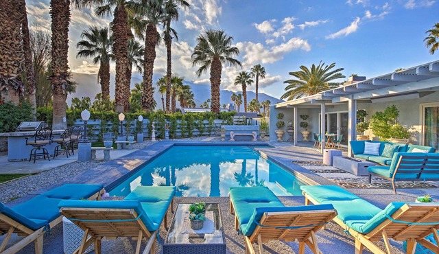 Pet-Friendly Palm Springs Escape w/Heated Pool!