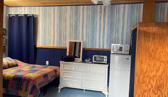 Pet friendly Private Studio
