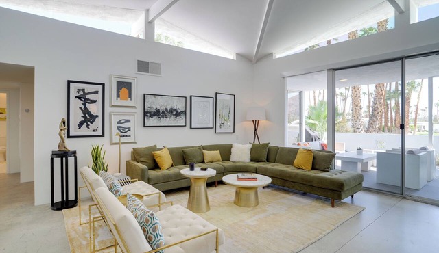 Pool Access: Mtn-View Palm Springs Condo!