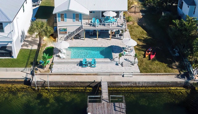 Private Pool & Dock: Old Florida Waterfront Home