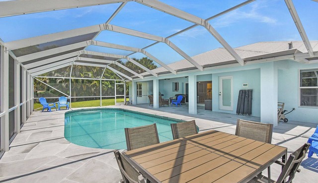 Private Pool & Steps to Ocean: Island Beach House!