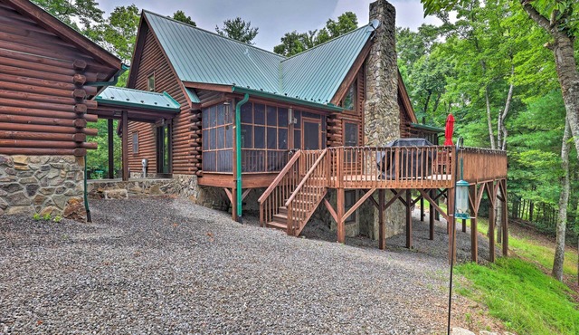 Purlear Luxury, Spacious Log Cabin w/Mtn Views!