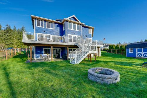 Quaint Mount Vernon Studio Rental w/Big Lake View