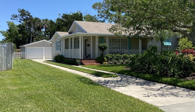 Quiet Bayfront Community on the Island-Close to Downtown City Center