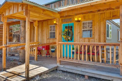 Quiet Eagar Retreat Near Lakes, Hiking & Hunting!