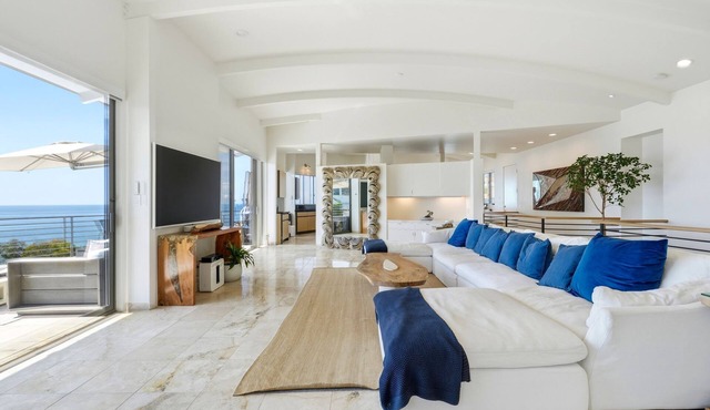 Rambla Vista Estate- Malibu Ocean Views