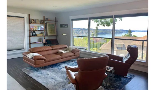 Redondo Retreat