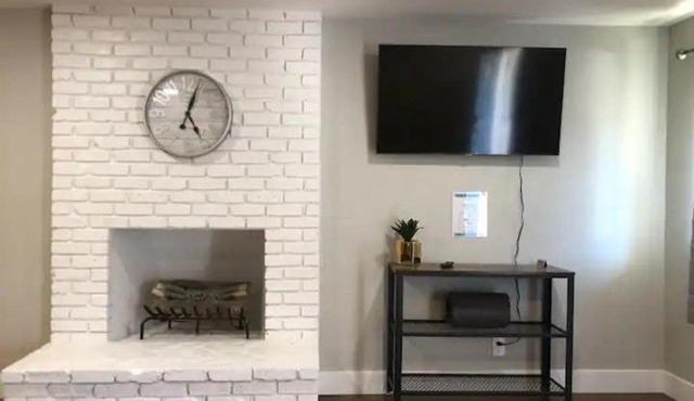 Reno Remodeled 3 King Beds Near Downtown Large Yard