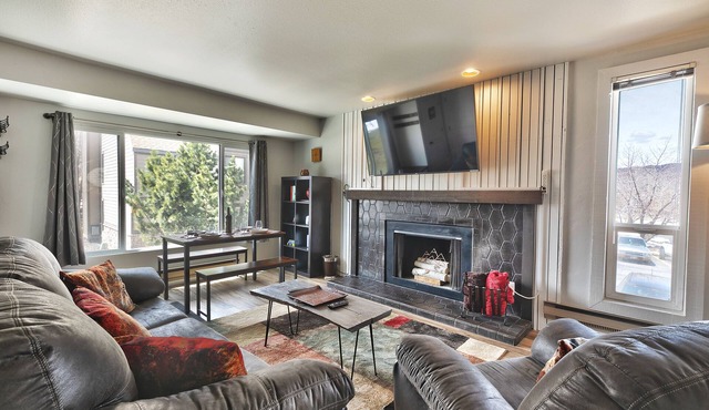 Renovated 2BR condo in beautiful Park City!