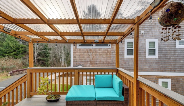 Rockaway Beach Vacation Rental: Walk to Ocean