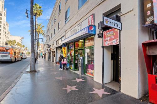 Samesun Hollywood Hotel & Hostel