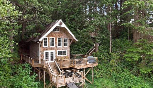 Scenic and relaxing Lake Cottage with Views