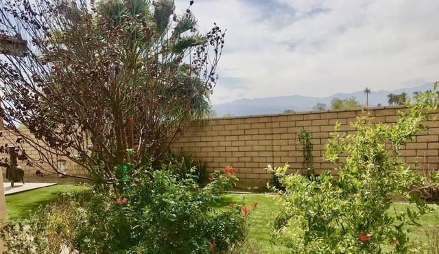 "Scenic Sunset Sophistication" - Close to Coachella & Stagecoach Festivals