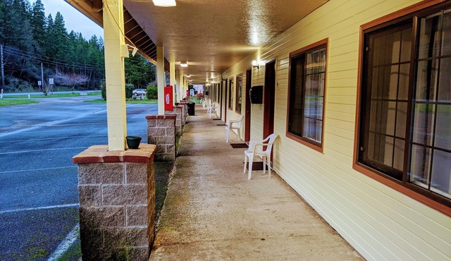 Seadrift Motel & RV Park