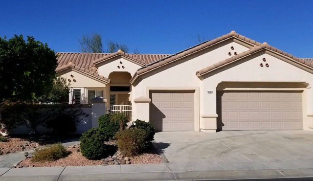 Serene Palm Desert Home with Private Hot Tub