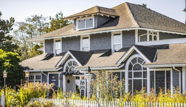 Shelburne Hotel