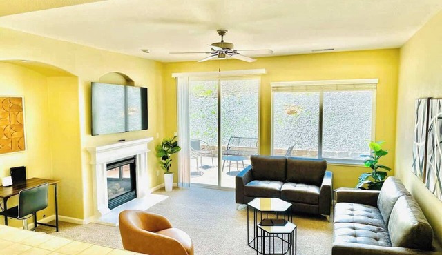 Sierra View Retreat/Sleeps 14