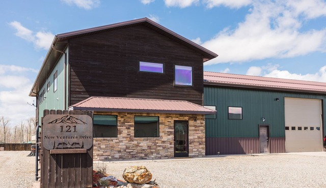 Silver Spur & Western Star | Dual Retreat
