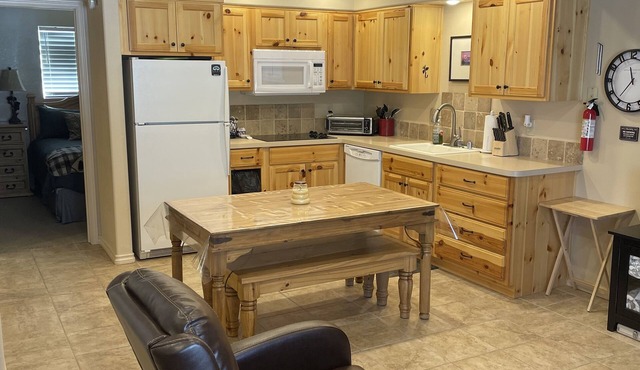Ski in ski out cozy condo retreat!