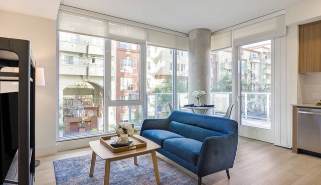Sky Lounge + Gym + Pool + Spa | Downtown Little Italy | Ancora by AvantStay