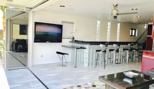 South Mission Beach Ocean view luxury 3 bd 3 bth