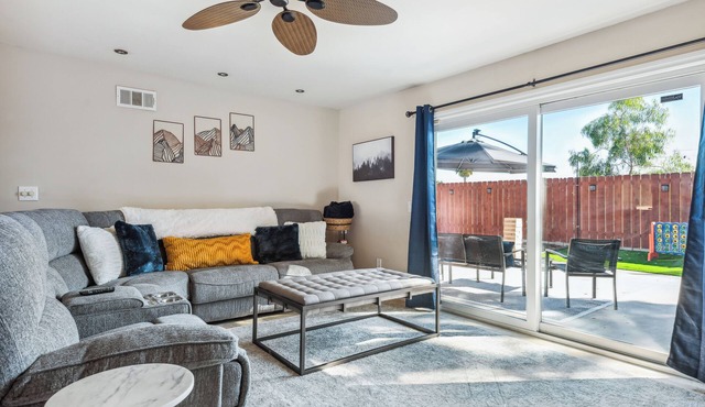 Spacious 4-bedroom Centrally located close to all San Diego attractions