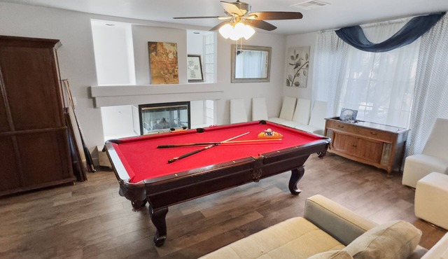 Spacious home, private heated pool & spa, completely furnished in a great area