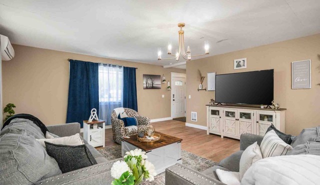 Spirit Suerte | Pet-Friendly Single Level Retreat Near Spirit Mountain Casino & Oregon Coast Fun