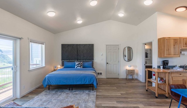 #StayinMyDistrict Oceanview Studio Loft