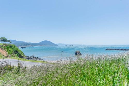 #StayinMyDistrict Ocean Overlook