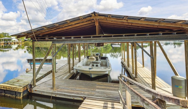 Steinhatchee Home w/Grill & Screened-in Porch