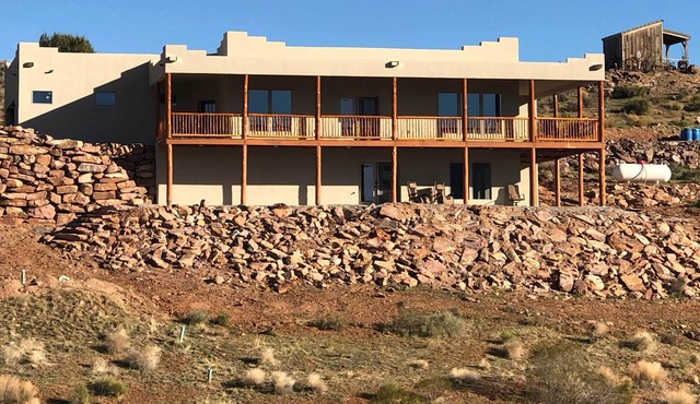 Stunning Adobe Home Overlooking Silver Reef